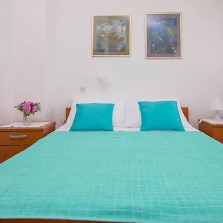 Bastinac 2 Pensionat 4*