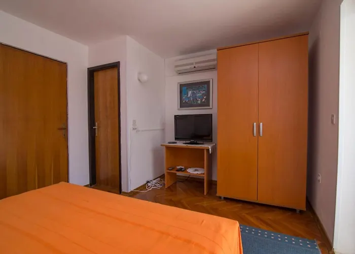 Bastinac 2 3* Veli Losinj